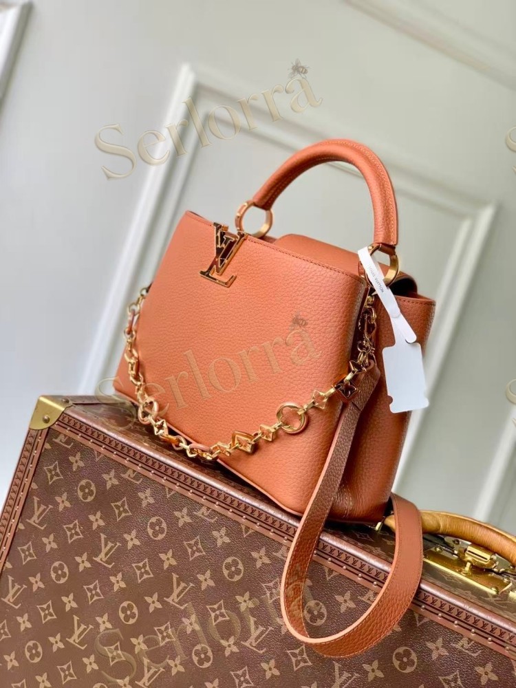 LOUIS VUITTON CAPUCINES MM
