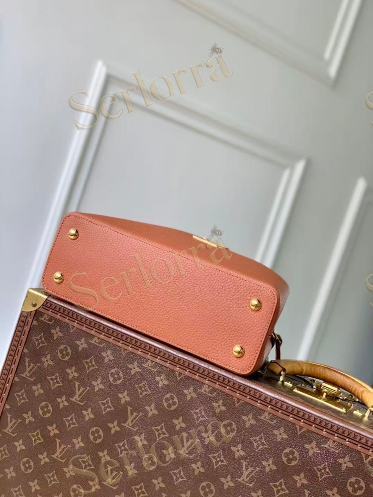 LOUIS VUITTON CAPUCINES MM