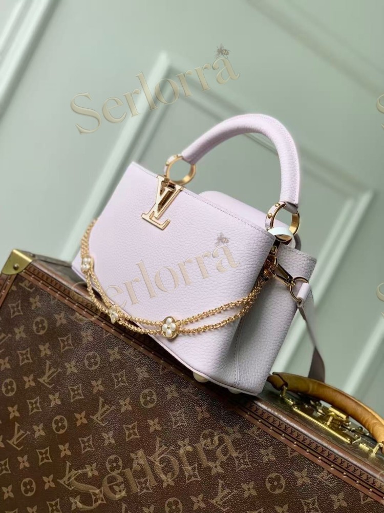 LOUIS VUITTON CAPUCINES BB
