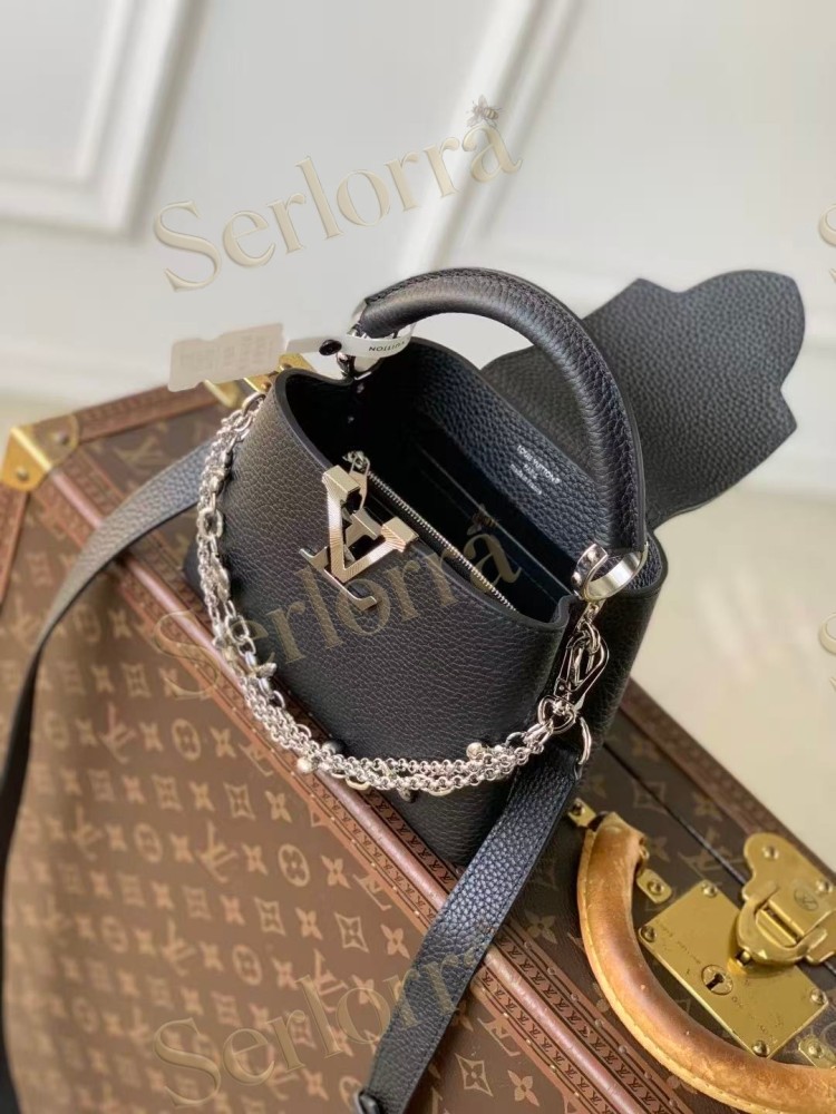 LOUIS VUITTON CAPUCINES MINI