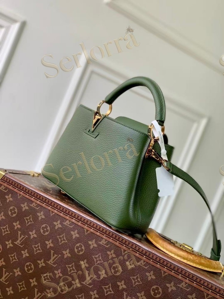 LOUIS VUITTON CAPUCINES BB