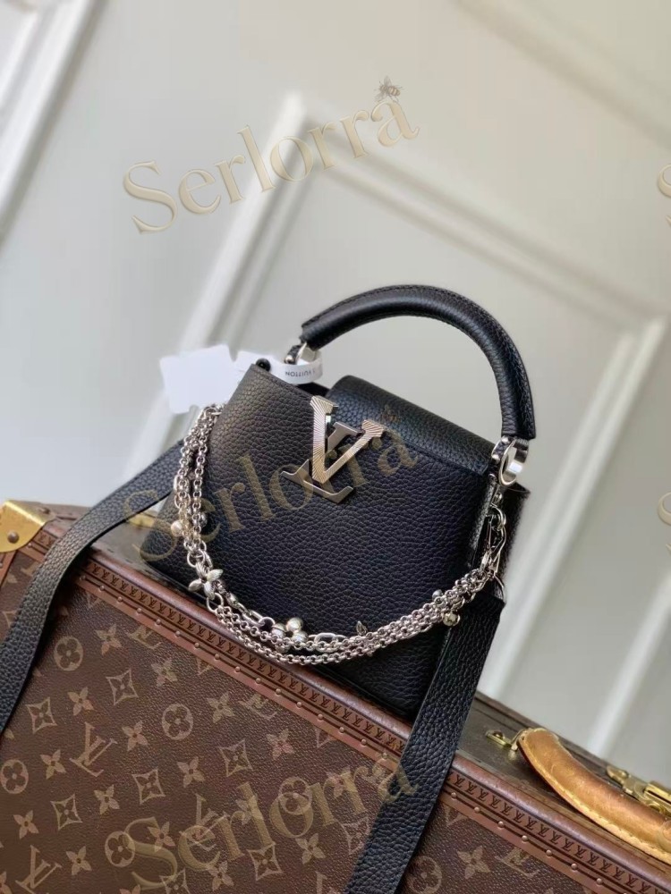LOUIS VUITTON CAPUCINES MINI