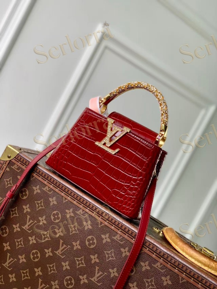 LOUIS VUITTON CAPUCINES MINI
