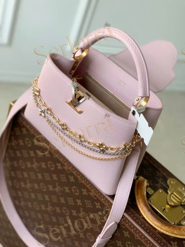LOUIS VUITTON CAPUCINES BB