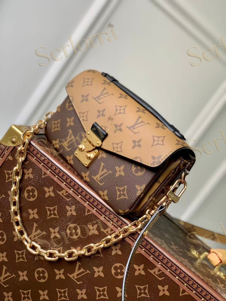 LOUIS VUITTON POCHETTE MÉTIS EAST WEST