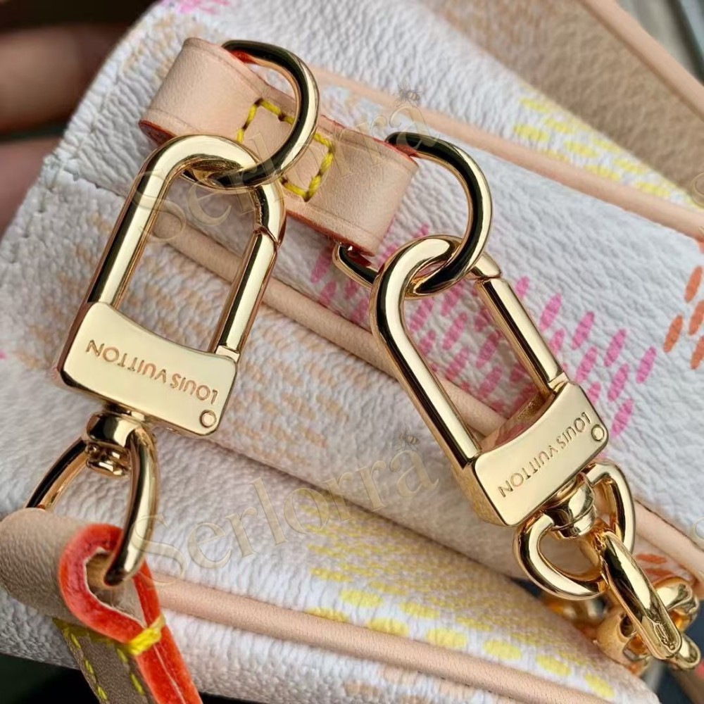 LOUIS VUITTON POCHETTE MÉTIS EAST WEST