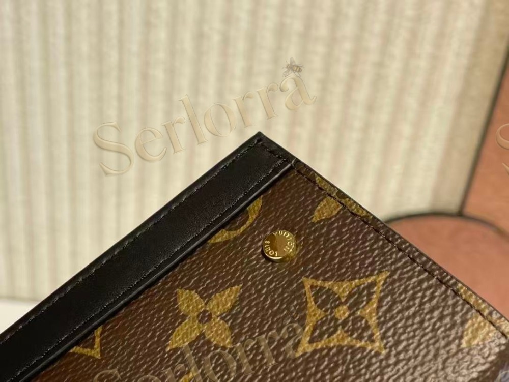 LOUIS VUITTON KEY POUCH VOYAGE