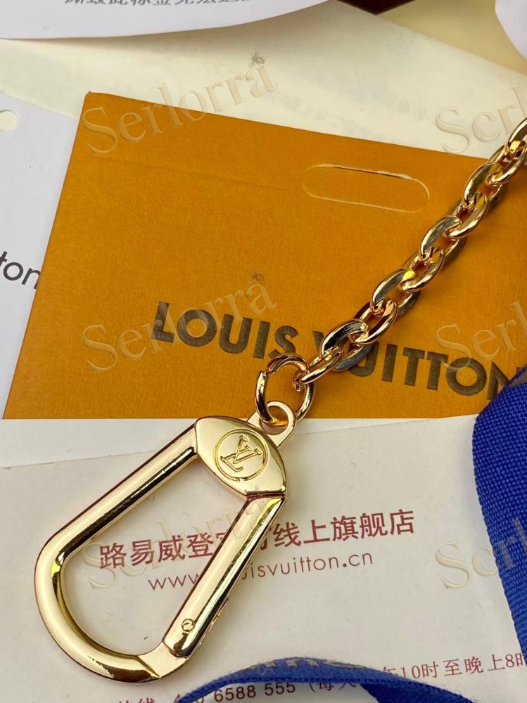 LOUIS VUITTON KEY POUCH