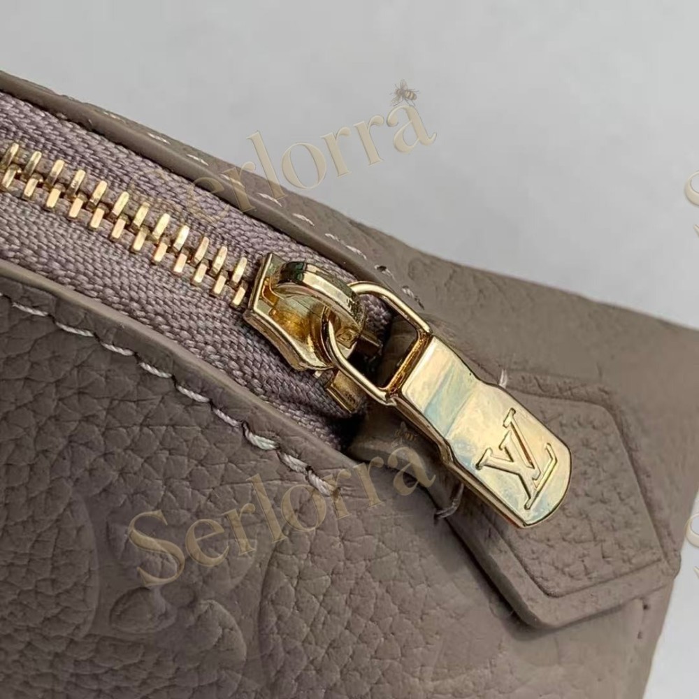 LOUIS VUITTON COSMETIC POUCH PM