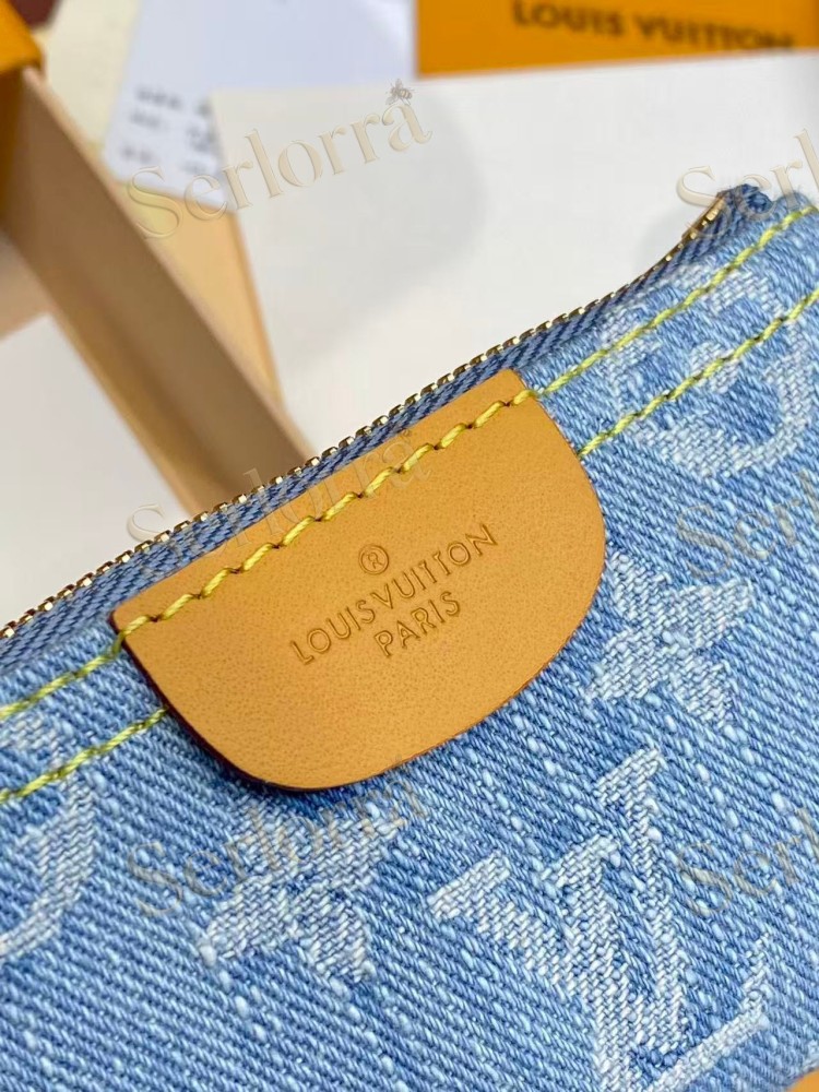 LOUIS VUITTON KEY POUCH