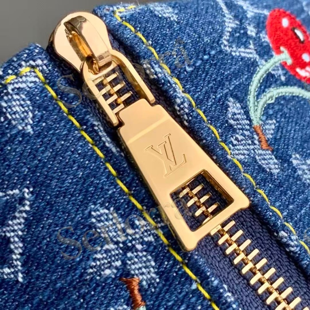 LOUIS VUITTON MURAKAMI LV X TM COUSSIN PM