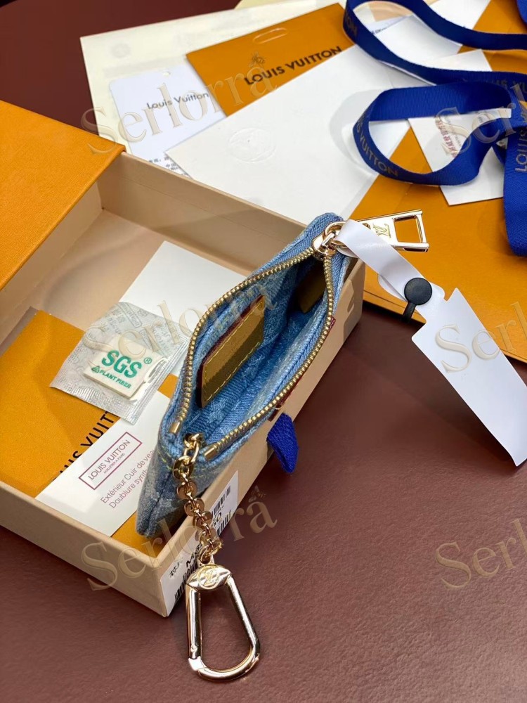 LOUIS VUITTON KEY POUCH