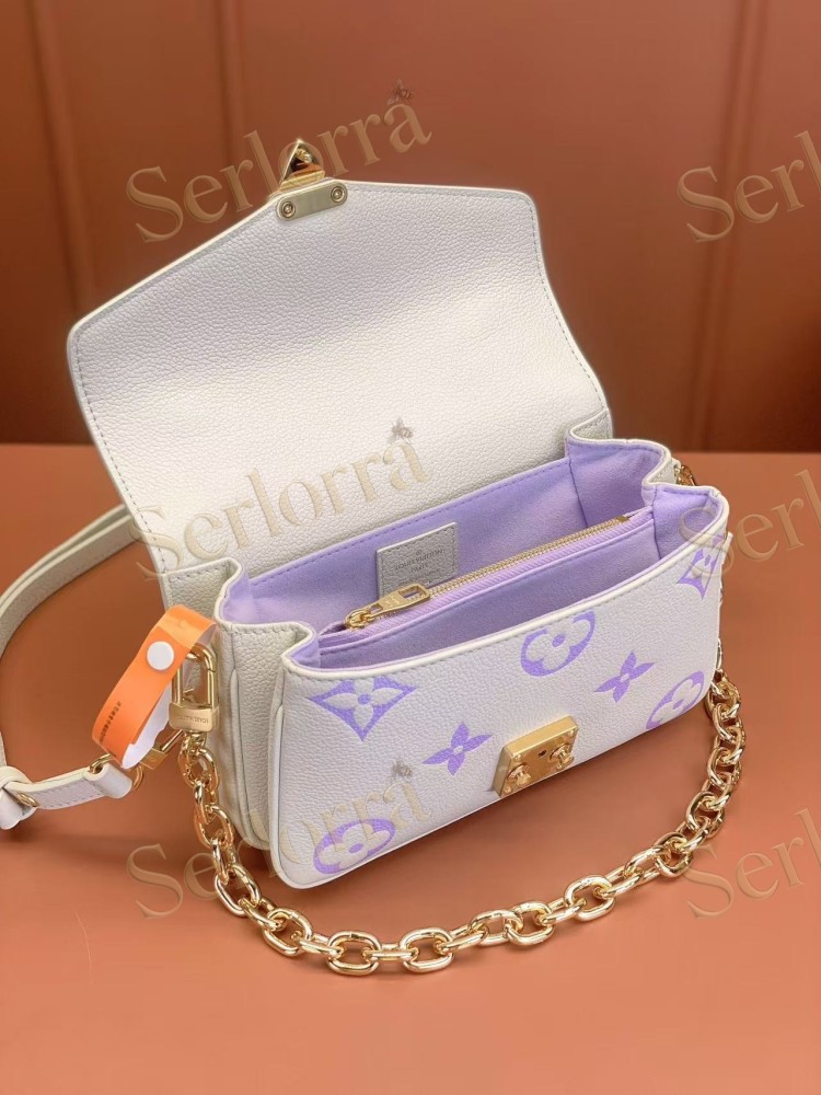 LOUIS VUITTON POCHETTE MÉTIS EAST WEST