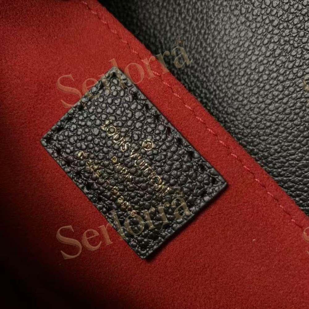 LOUIS VUITTON POCHETTE MÉTIS EAST WEST