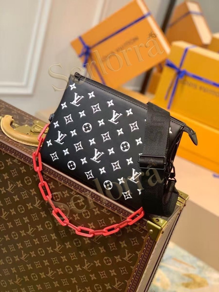LOUIS VUITTON COUSSIN PM