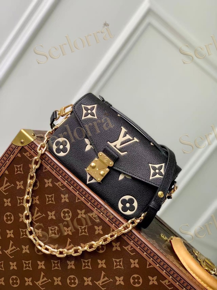 LOUIS VUITTON POCHETTE MÉTIS EAST WEST