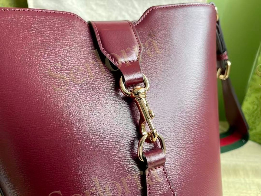 GUCCI LEATHER MINI BUCKET