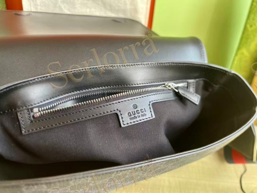 GUCCI GG BLACK MEDIUM CROSSBODY BAG