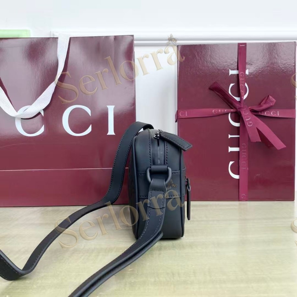 GUCCI GG RUBBER-EFFECT MINI BAG