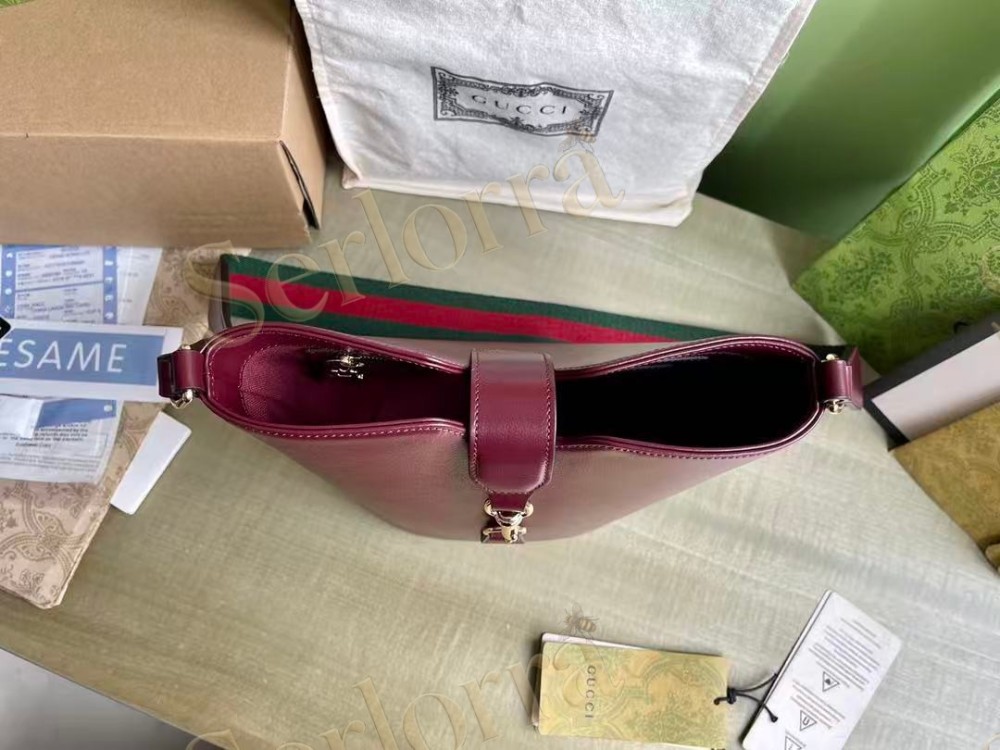 GUCCI LEATHER MINI BUCKET