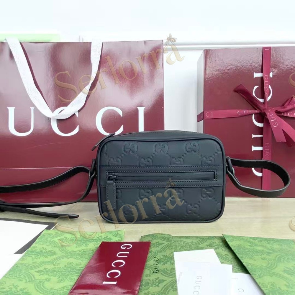 GUCCI GG RUBBER-EFFECT MINI BAG