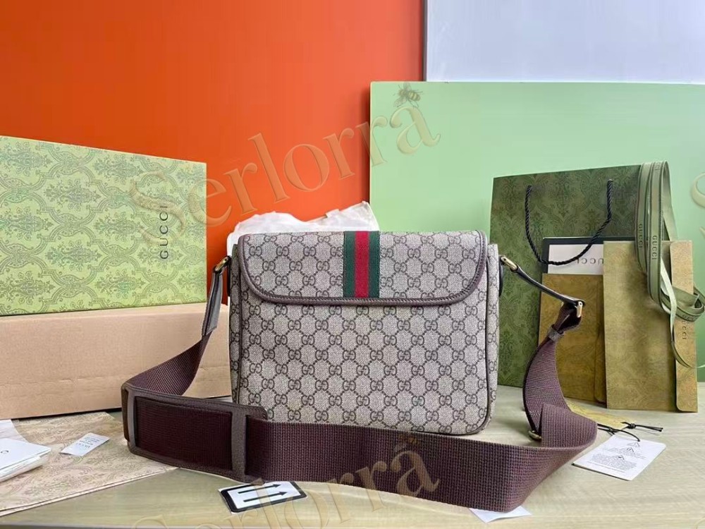 GUCCI OPHIDIA GG MEDIUM MESSENGER BAG