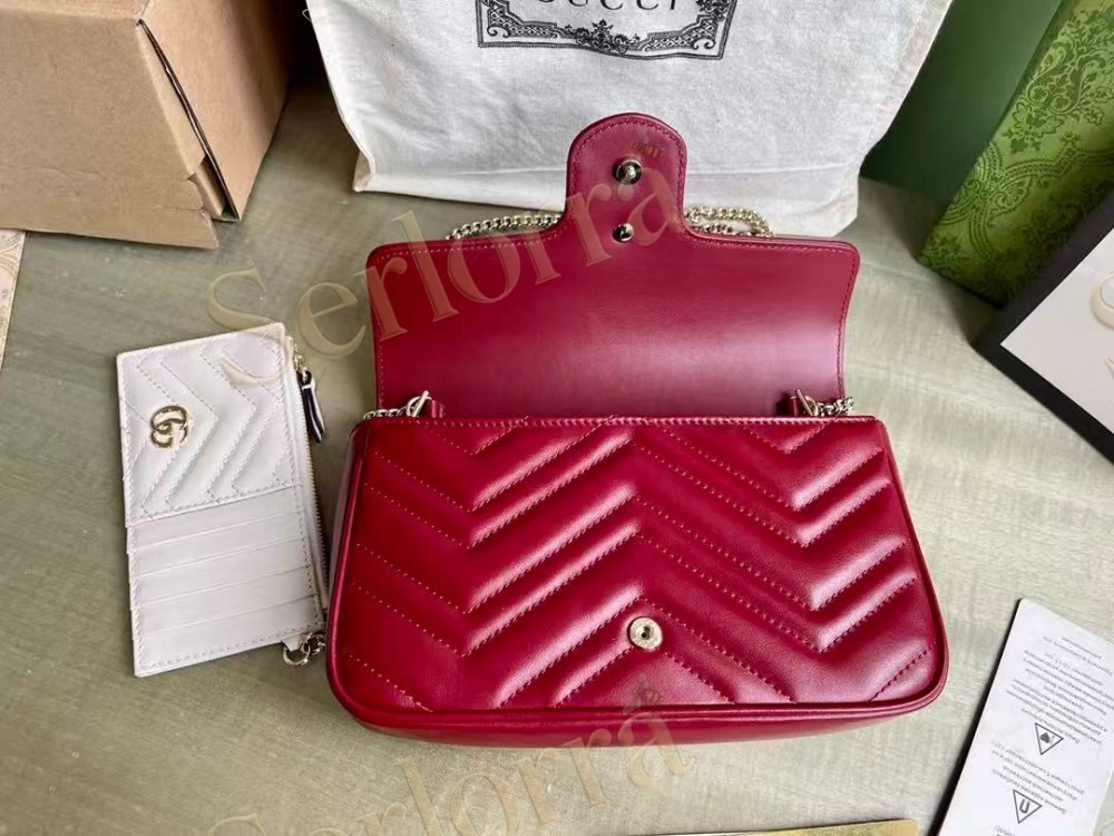 GUCCI GG MARMONT MATELASSÉ LEATHER SUPER MINI BAG