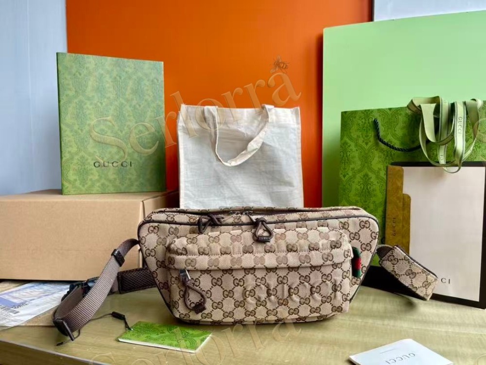 GUCCI GG CANVAS LARGE SLINGBAG