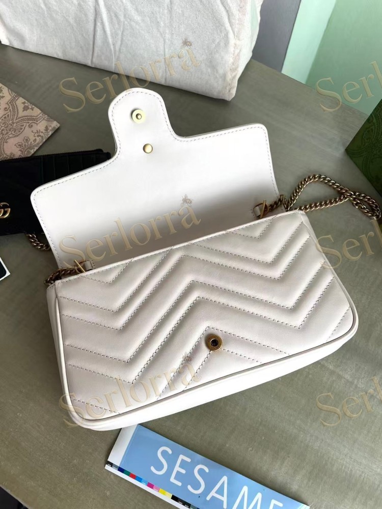 GUCCI GG MARMONT MATELASSÉ LEATHER SUPER MINI BAG
