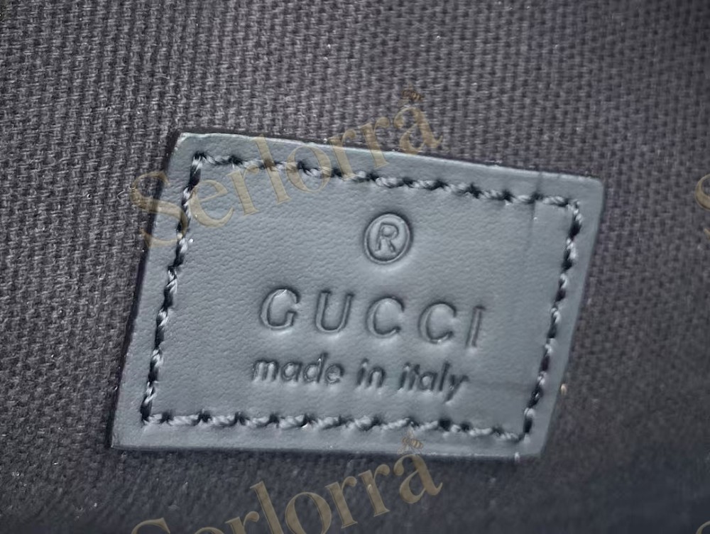 GUCCI GG RUBBER-EFFECT MINI BAG