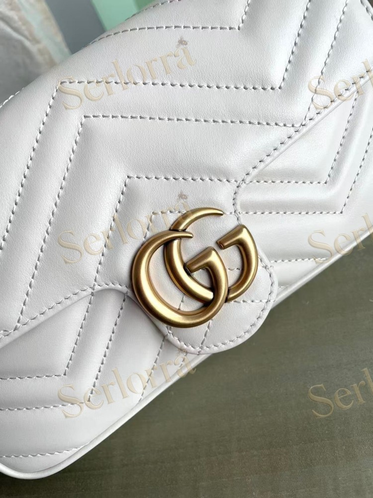 GUCCI GG MARMONT MATELASSÉ LEATHER SUPER MINI BAG
