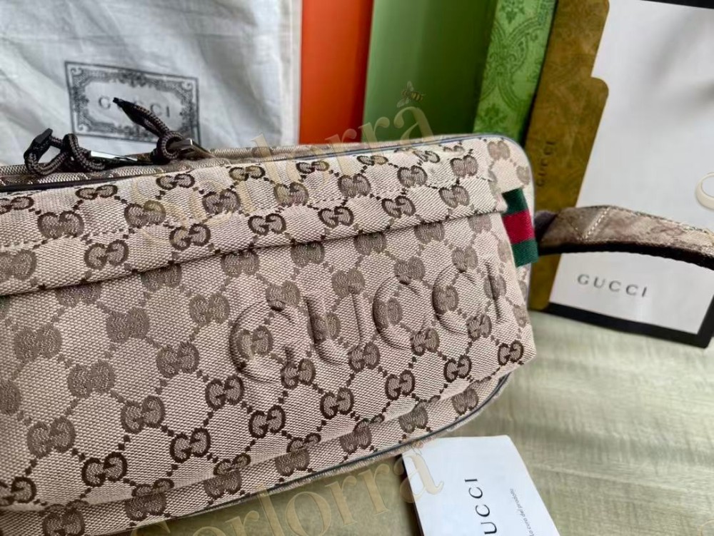 GUCCI GG CANVAS LARGE SLINGBAG