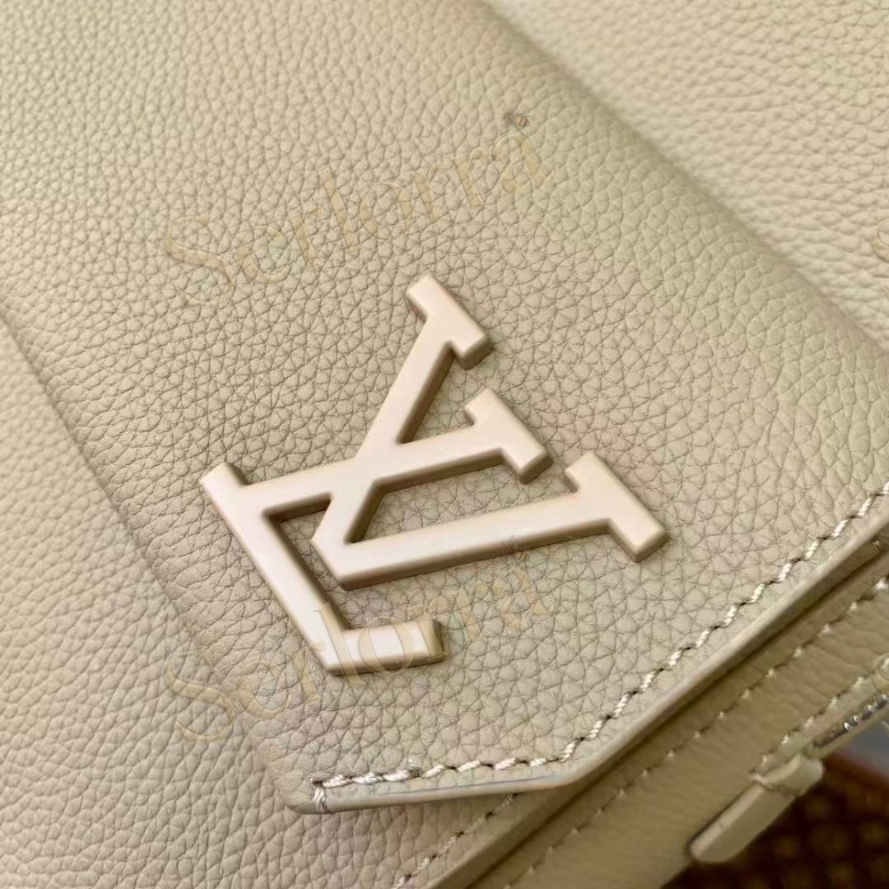 LOUIS VUITTON PILOT CROSSBODY BAG