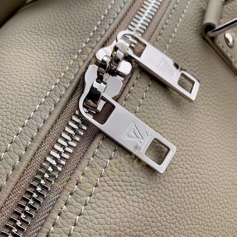 LOUIS VUITTON KEEPALL BANDOULIÈRE 50