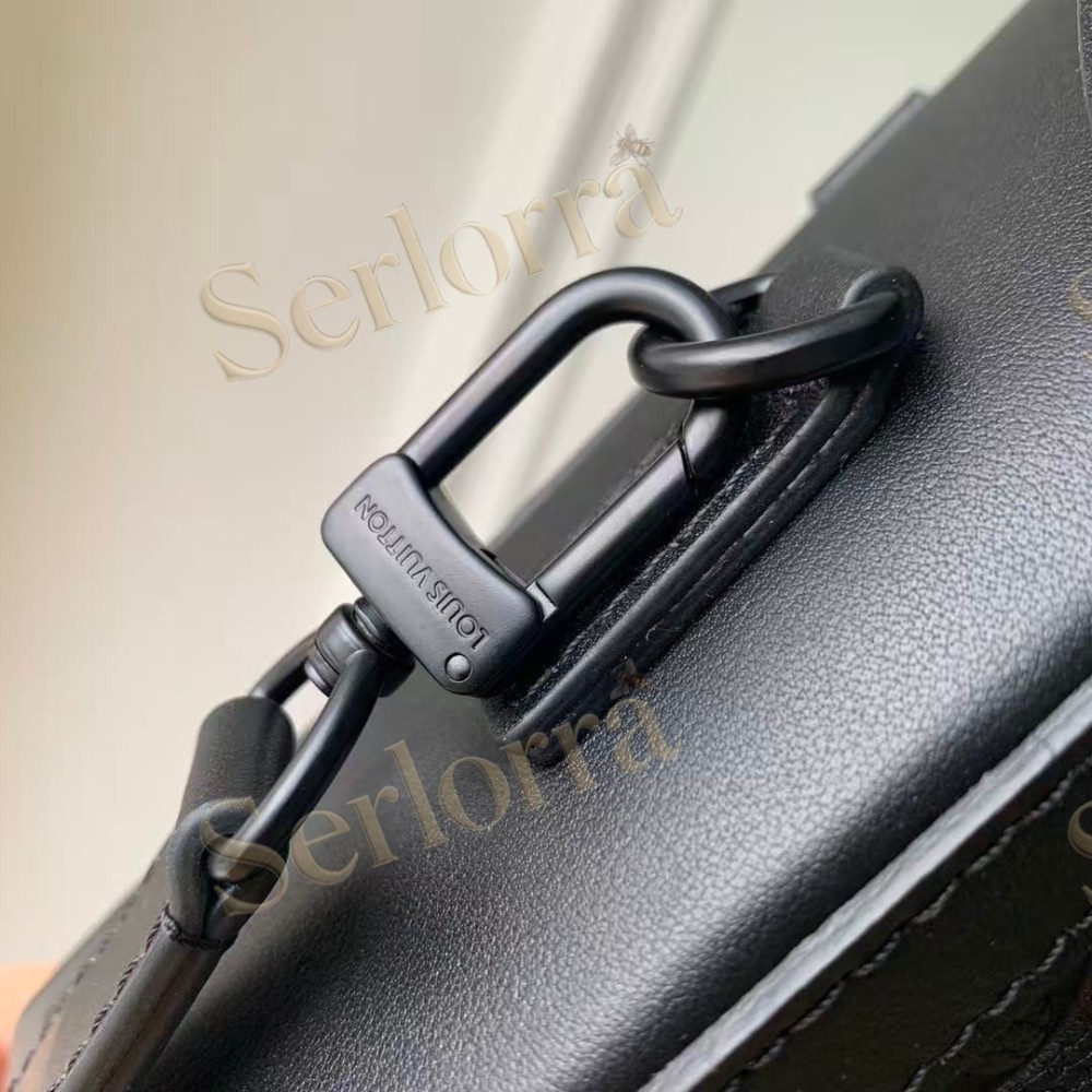 LOUIS VUITTON VERTICAL TRUNK WEARABLE WALLET MEN'S BAG 'BLACK'