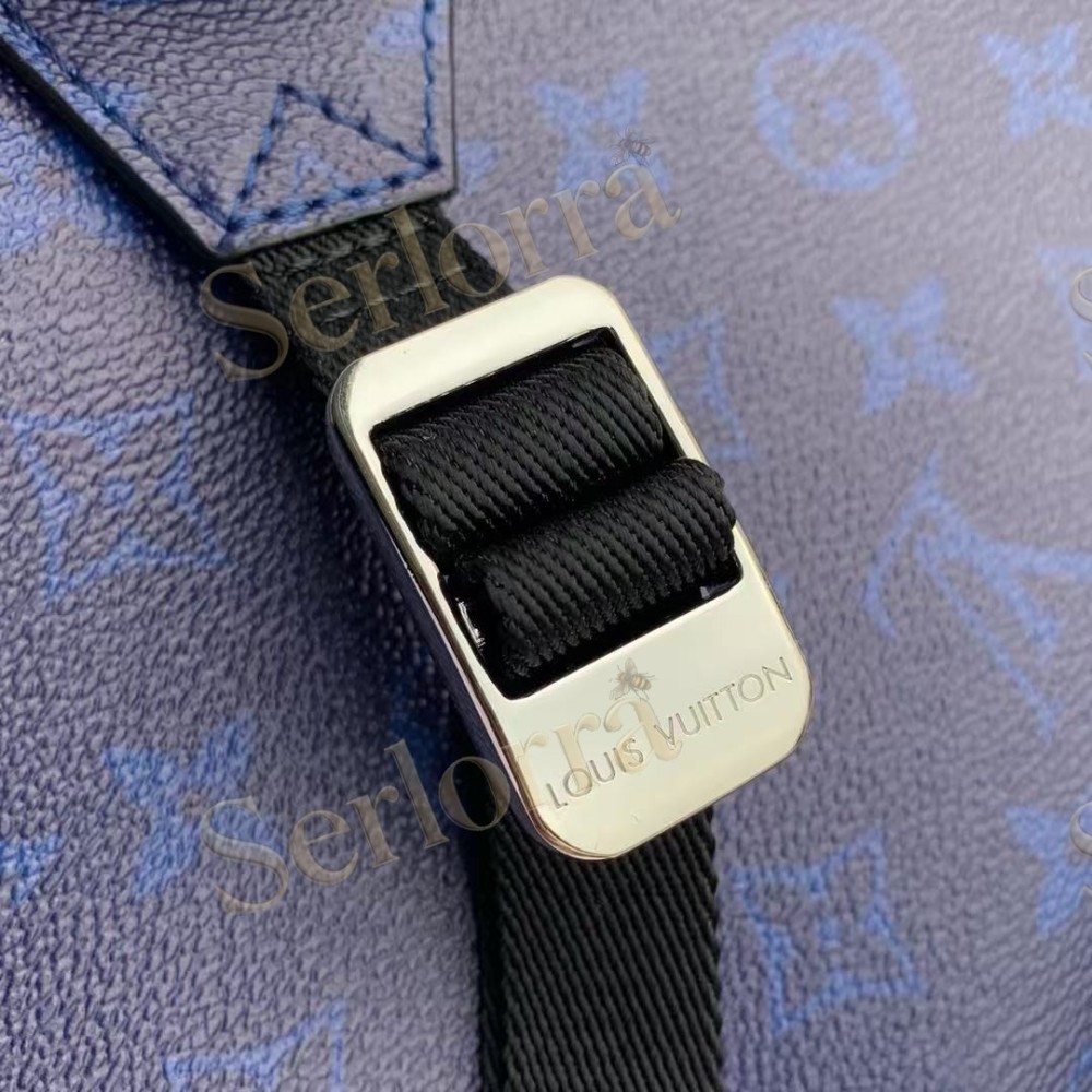 LOUIS VUITTON OUTDOOR MESSENGER