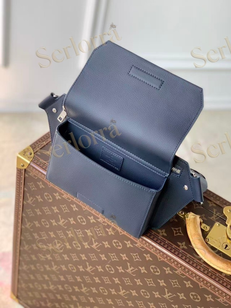 LOUIS VUITTON TAKEOFF SLING