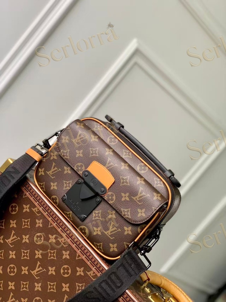 LOUIS VUITTON S-LOCK MESSENGER BAG