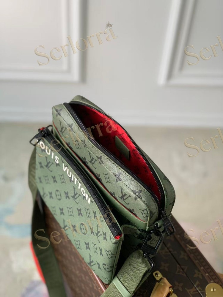 LOUIS VUITTON TRIO MESSENGER