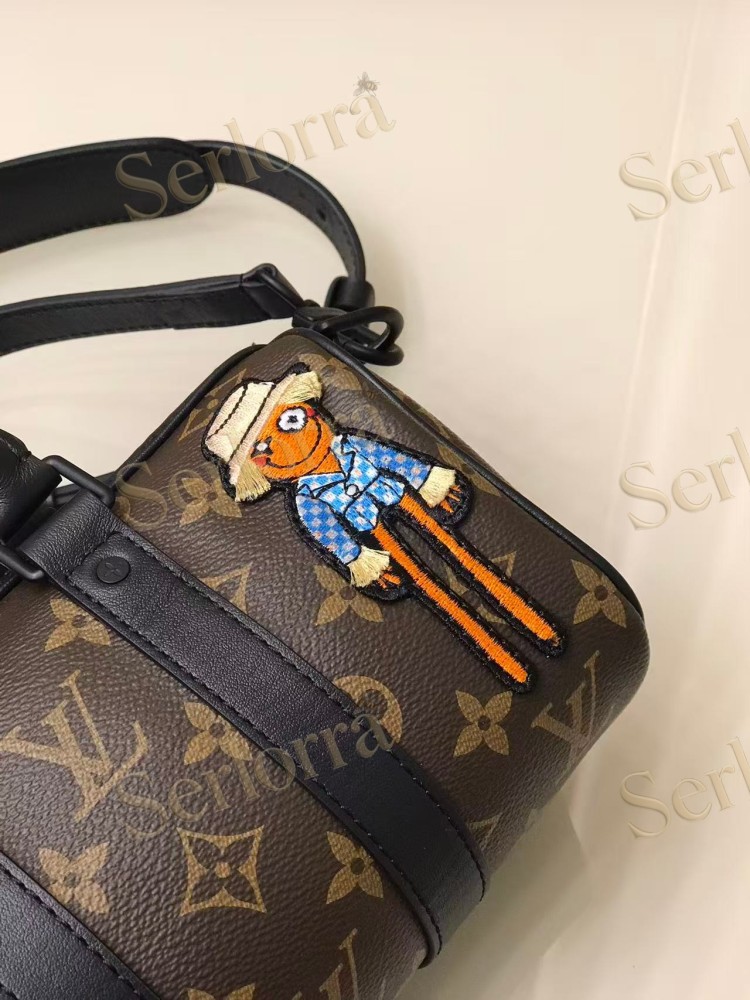 LOUIS VUITTON KEEPALL XS