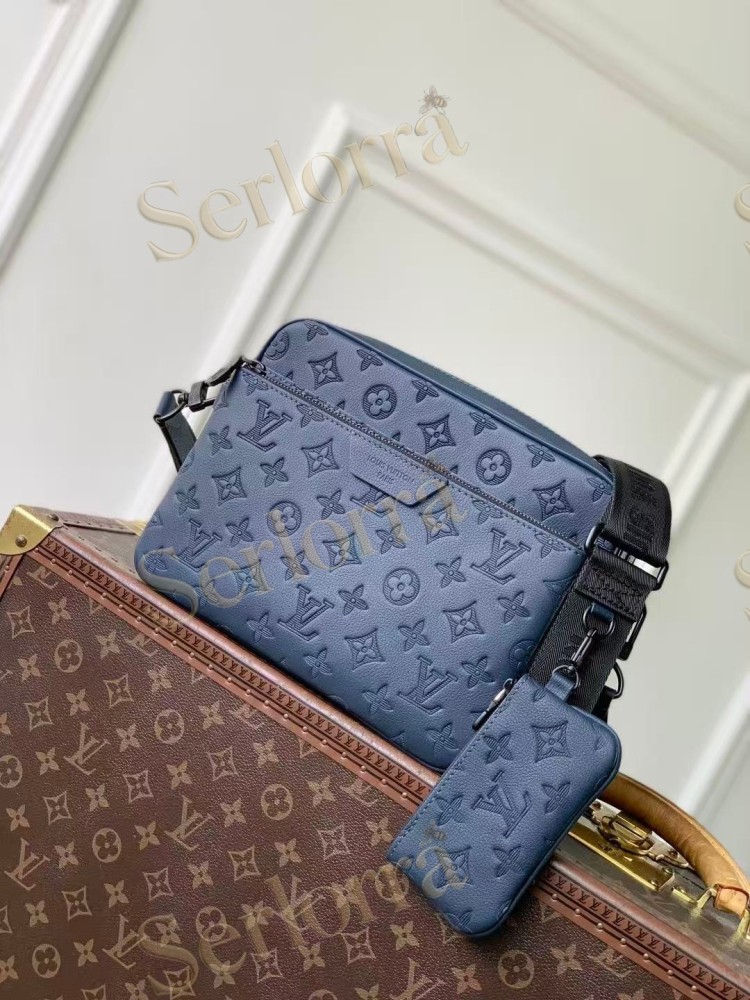 LOUIS VUITTON TRIO MESSENGER