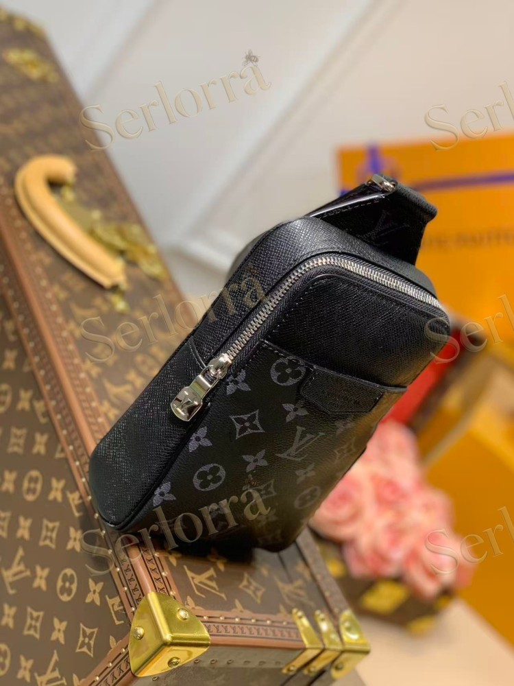 LOUIS VUITTON OUTDOOR SLINGBAG