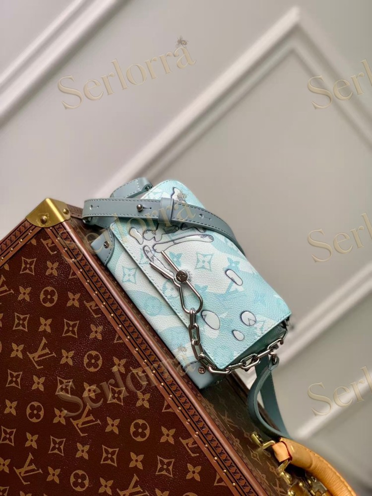 LOUIS VUITTON STEAMER WEARABLE WALLET
