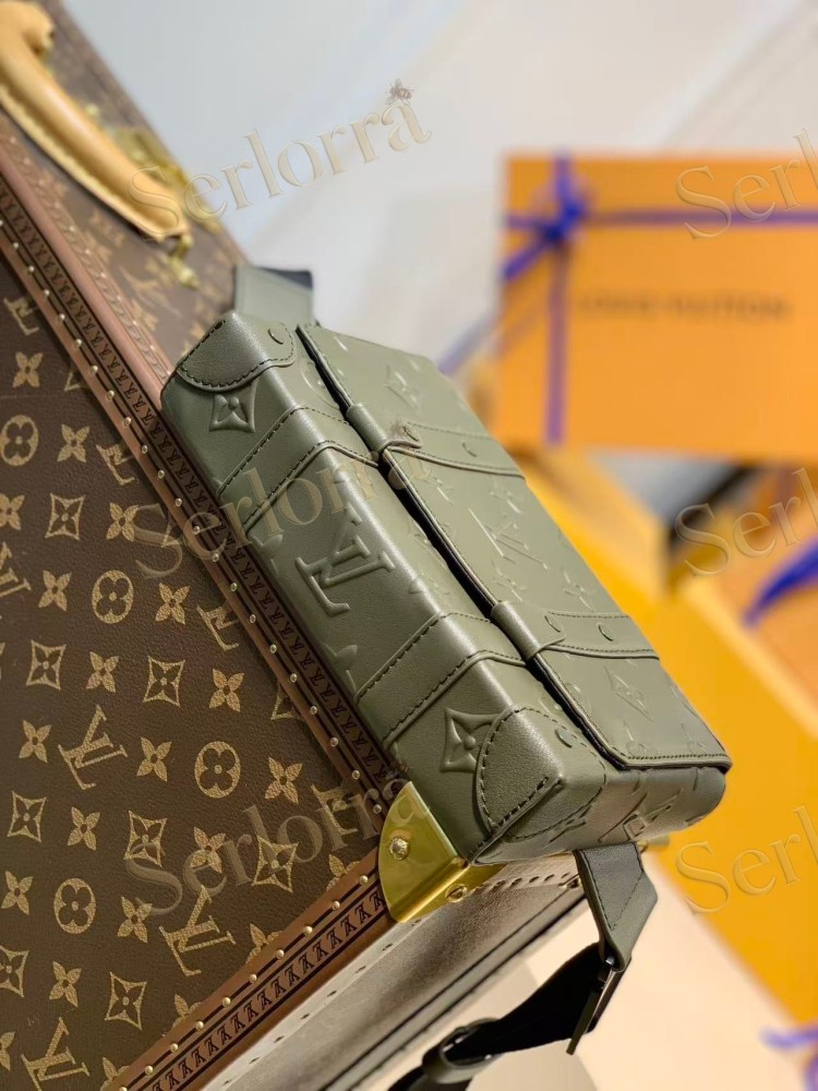 LOUIS VUITTON TRUNK SLING BAG