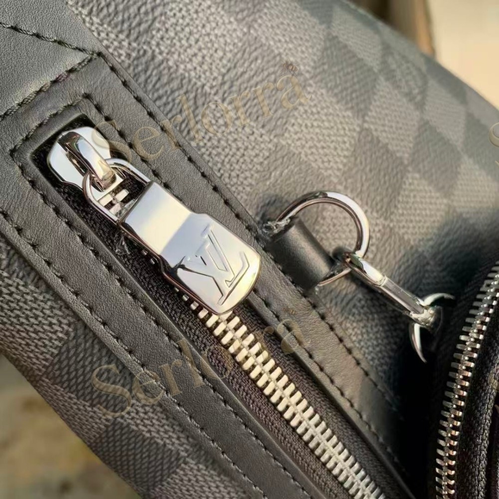 LOUIS VUITTON DUO SLINGBAG