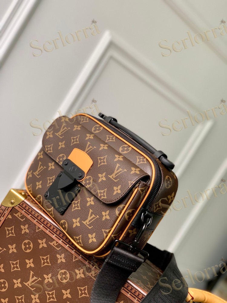 LOUIS VUITTON S-LOCK MESSENGER BAG