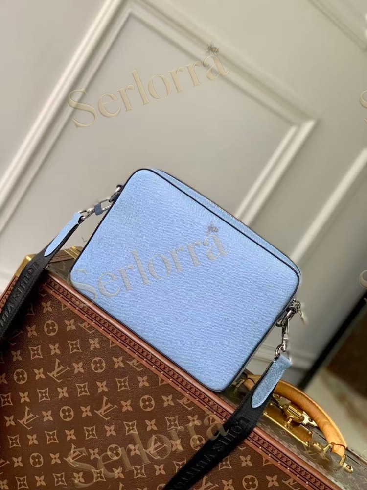 LOUIS VUITTON TRIO MESSENGER