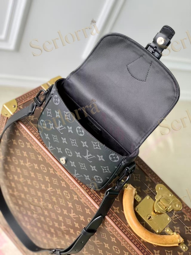 LOUIS VUITTON MONTSOURIS MESSENGER PM