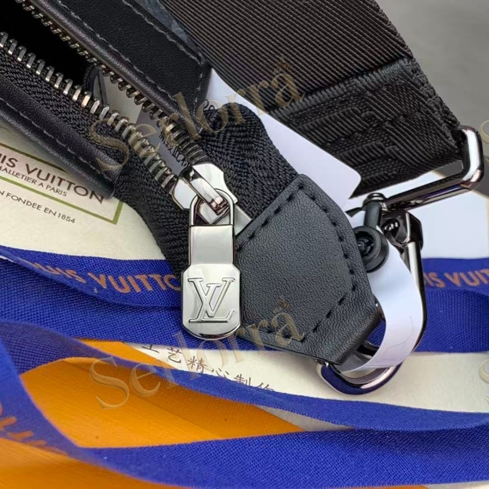 LOUIS VUITTON MONOGRAM ECLIPSE SUNRISE ROOM WITH A VIEW GASTON WEARABLE WALLET BLUE PURPLE