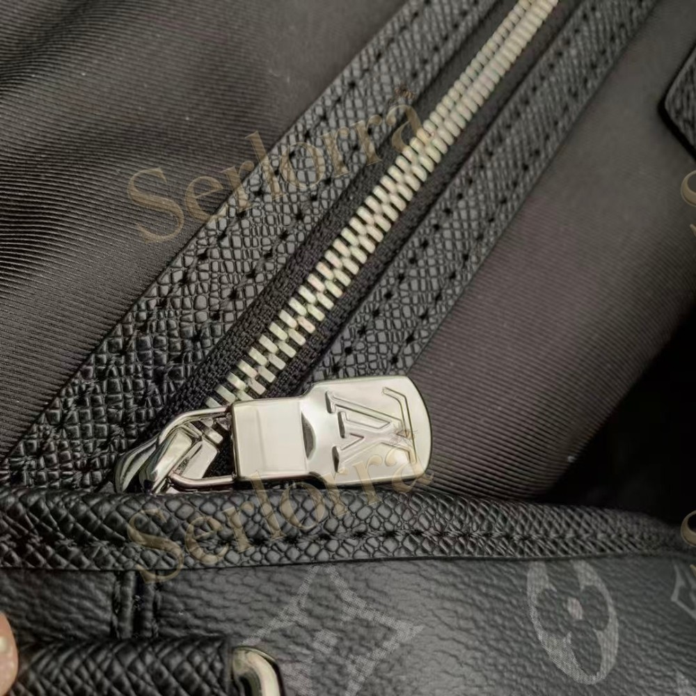 LOUIS VUITTON WEEKEND TOTE NM